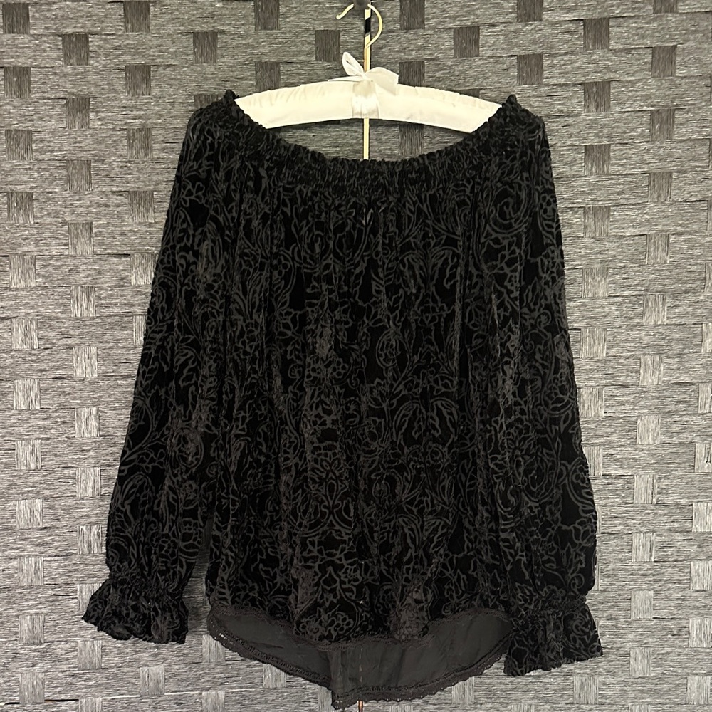 Knox Rose Black Velvet Off The Shoulder Blouse Size S